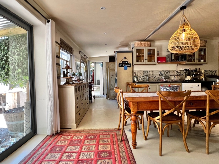 8 Bedroom Property for Sale in Raithby Western Cape